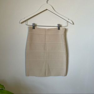 BCBG Maxazria bodycon skirt size small